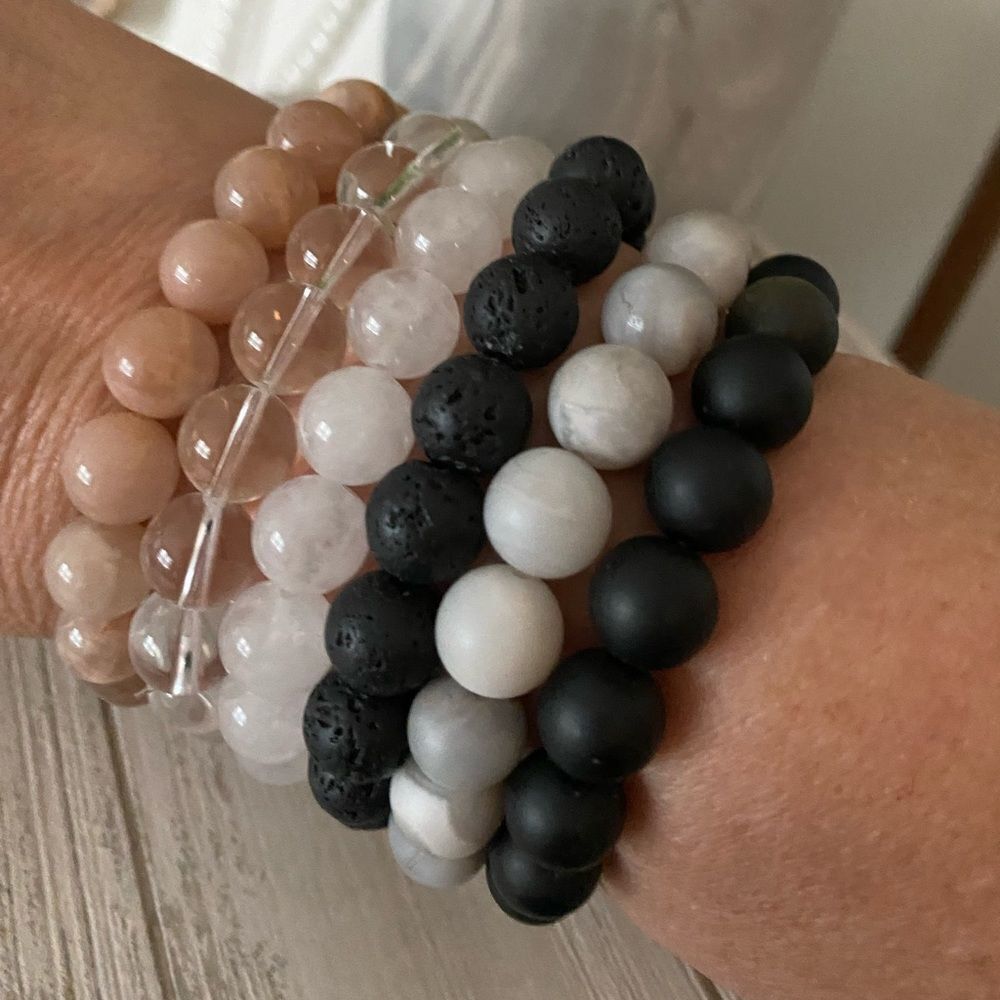 𝅺BOMBSHELL Bead Bracelets each sold separately